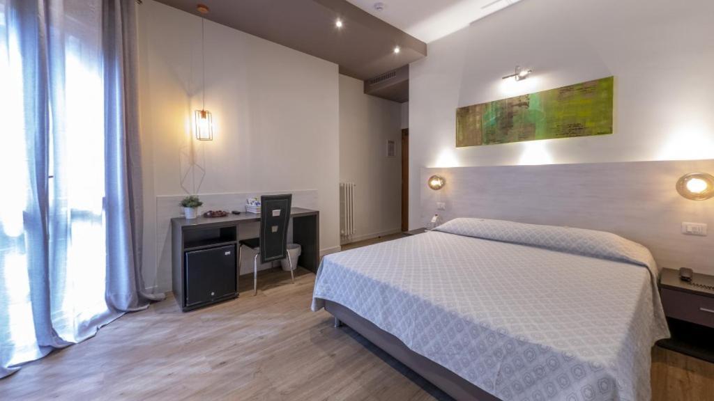 Confidence Hotel San Silvestro San Prospero Dış mekan fotoğraf