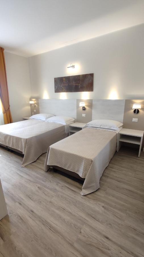Confidence Hotel San Silvestro San Prospero Dış mekan fotoğraf